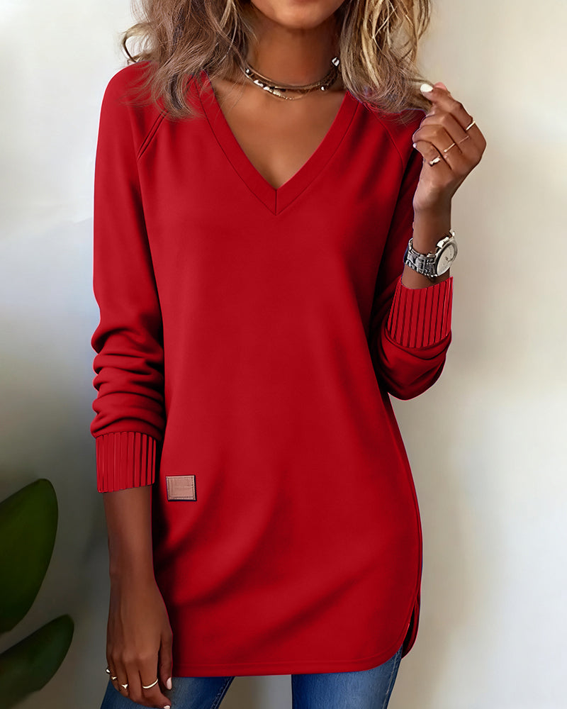 Bella® | Fashionable Sweatshirt with V-Neck