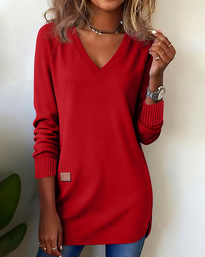 Bella® | Fashionable Sweatshirt with V-Neck