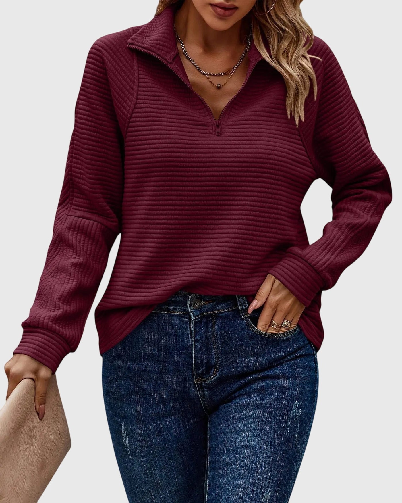Victoria | Elegant Sweater with Zipper